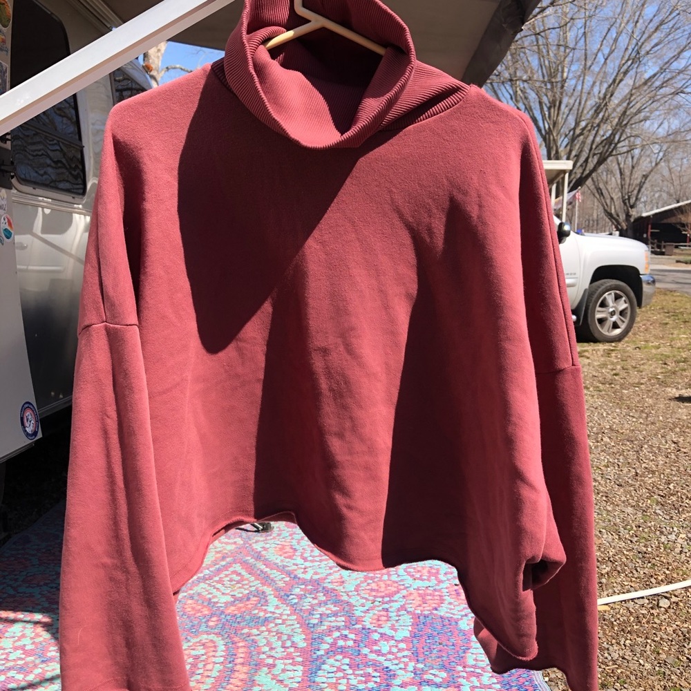 American Eagle super soft sweater